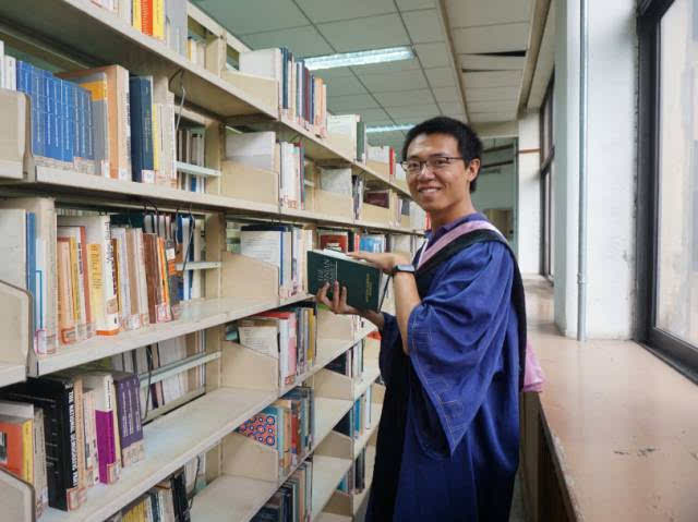 名利场 视频海报