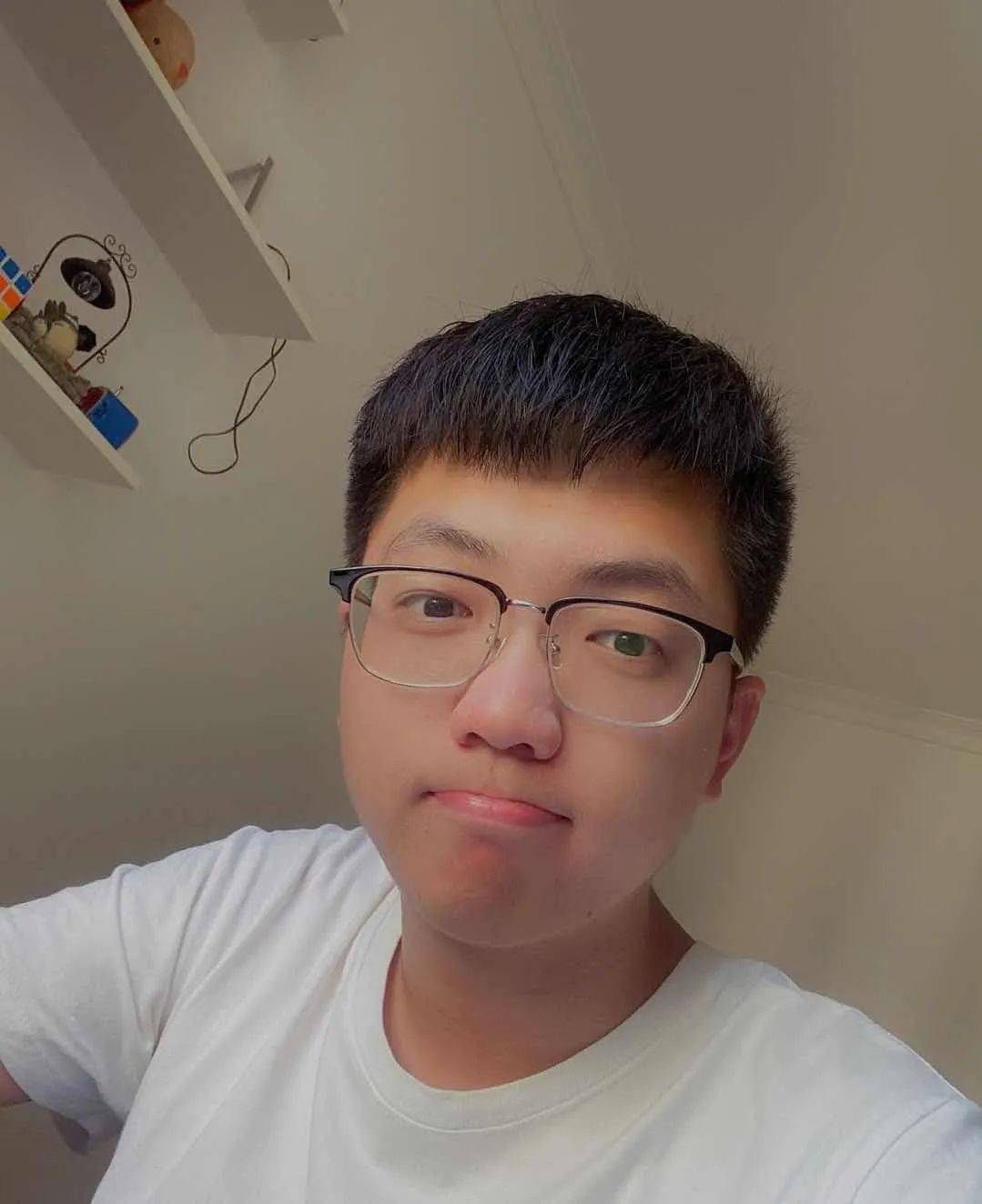 在金星重逢 视频缩略图