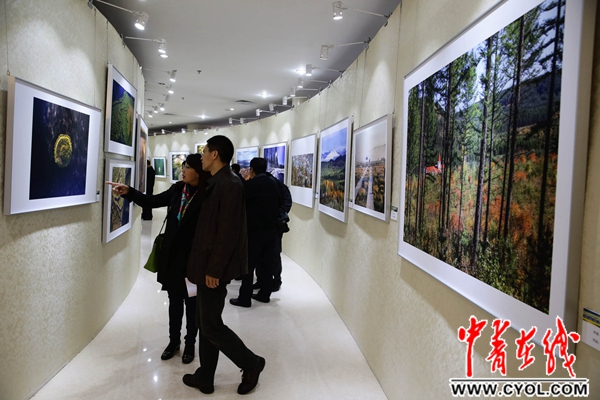 东进序曲 视频缩略图