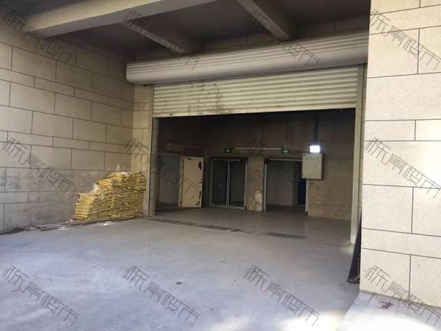 世界尽头 视频海报