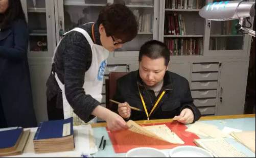 嗜血追凶 视频缩略图