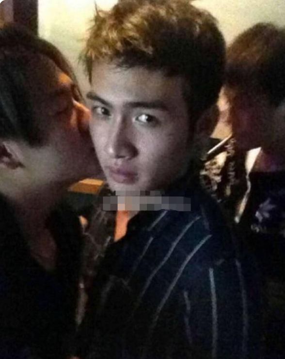 丛林追击 视频缩略图