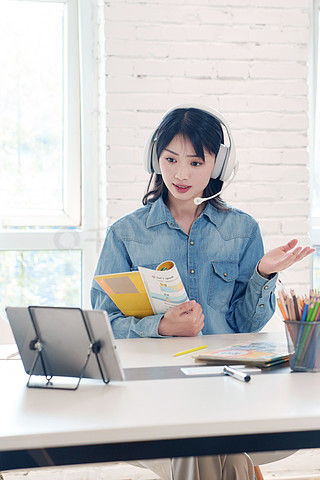 喷火龙 视频海报