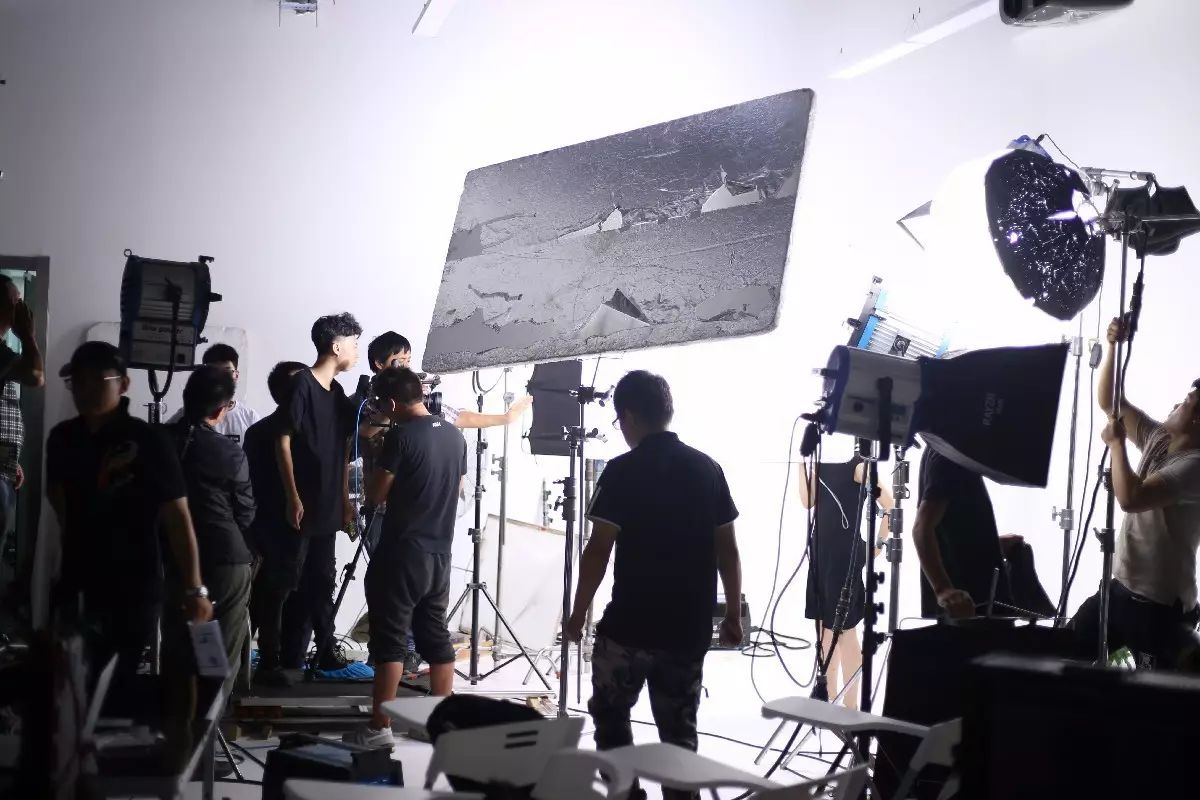 三面夏娃 视频封面