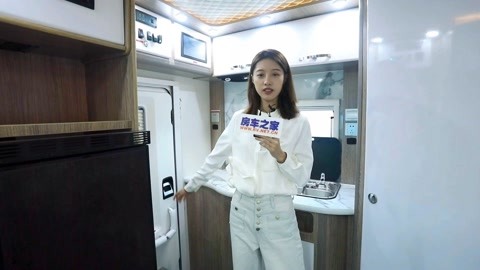 唱歌的六个女人 视频缩略图