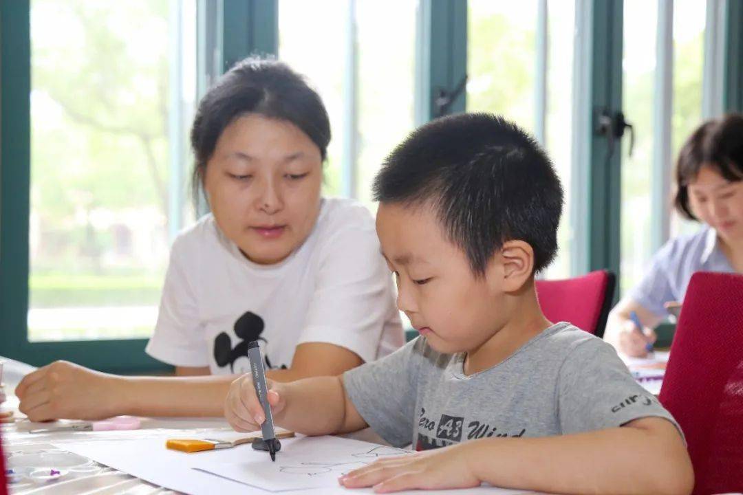 名人百态 视频海报