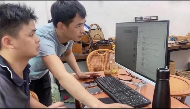 古墓丽影 视频缩略图