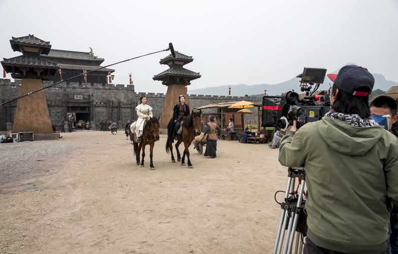 四重星 视频缩略图