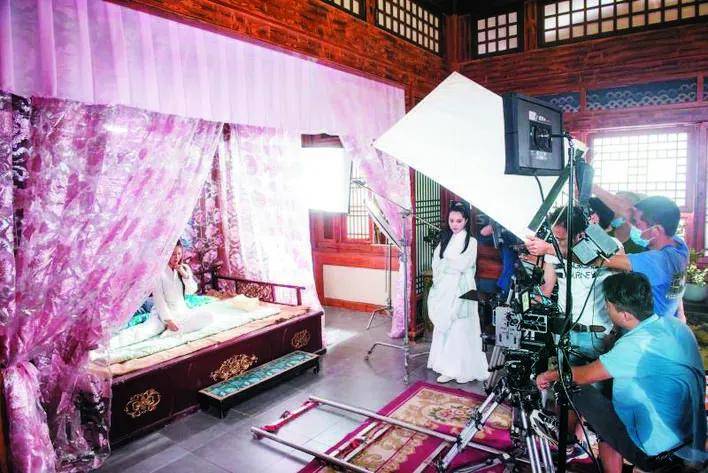 地下尖兵 视频缩略图