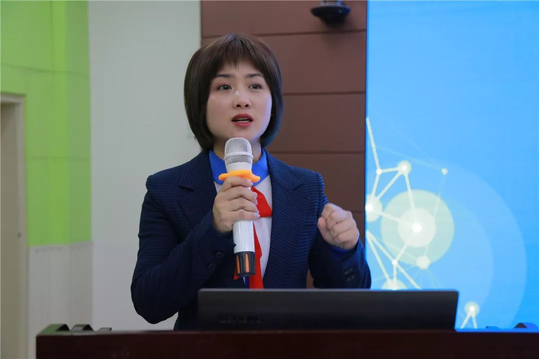 发现 视频缩略图