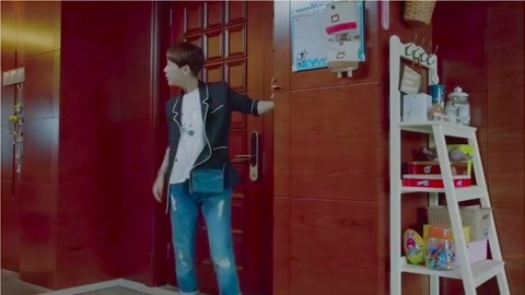 傻哥的逆袭 视频缩略图