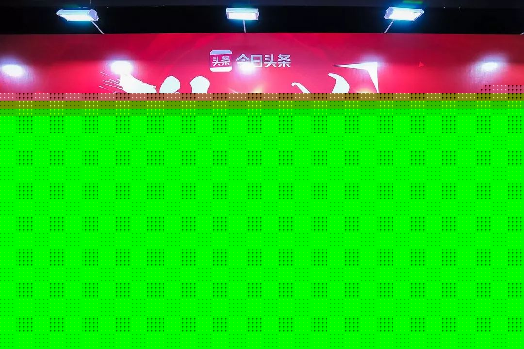 回家的男人 视频缩略图