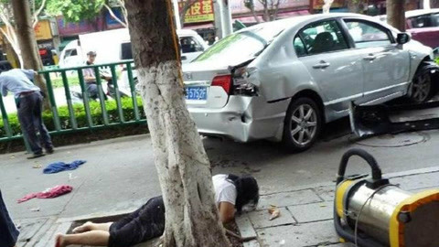 哭泣宝贝 视频缩略图