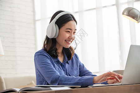 复仇在我 视频缩略图