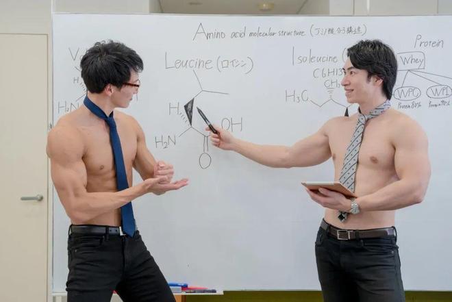 不梦幻足球队 视频缩略图