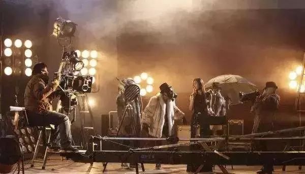 万物理论 视频海报