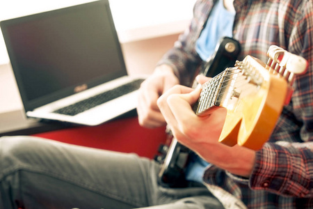 壹号别墅 视频缩略图