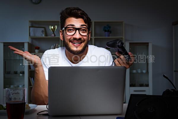 三少爷的剑 三少爺的劍 视频主图