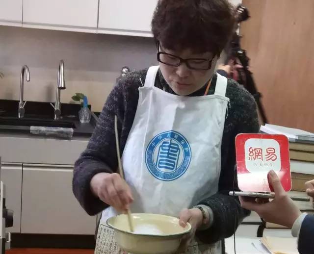 冰雪奇缘（粤语版） 视频缩略图