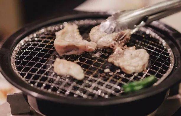 双狼 视频缩略图